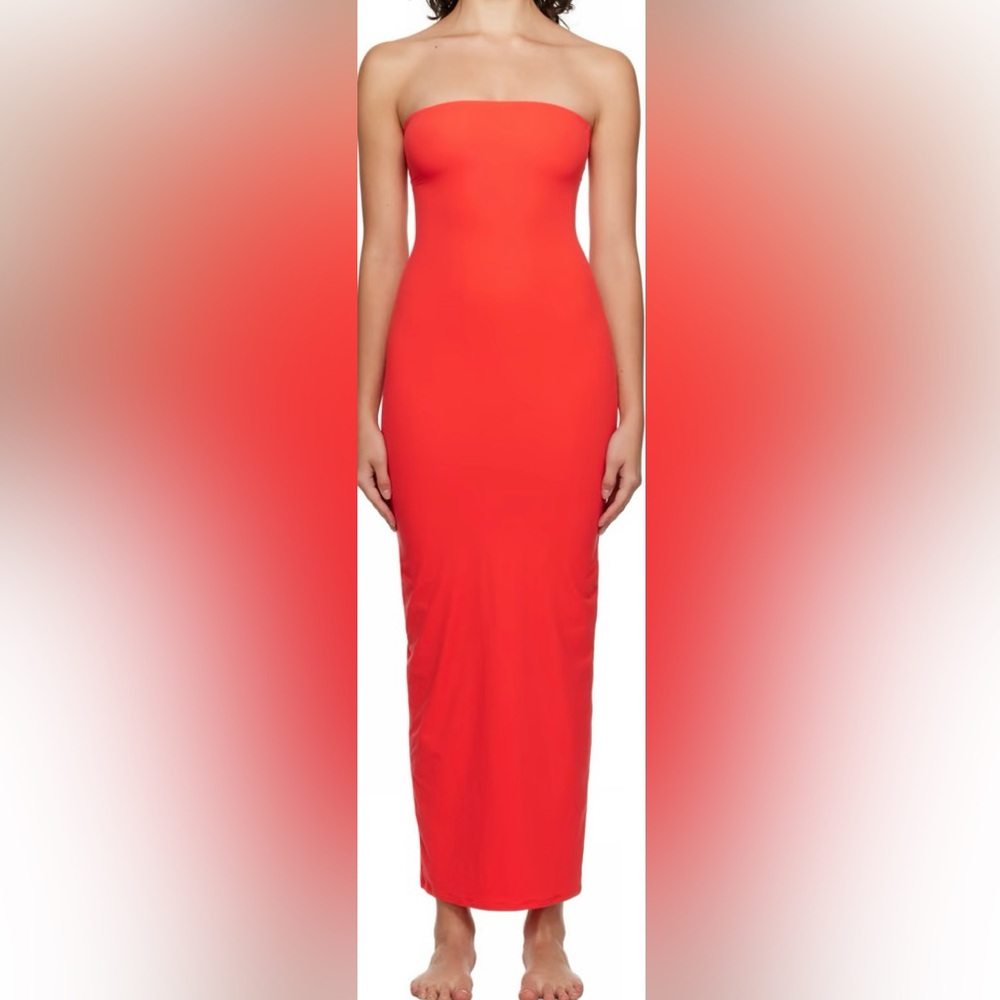 SKIMS Fits Everybody Tube Dress